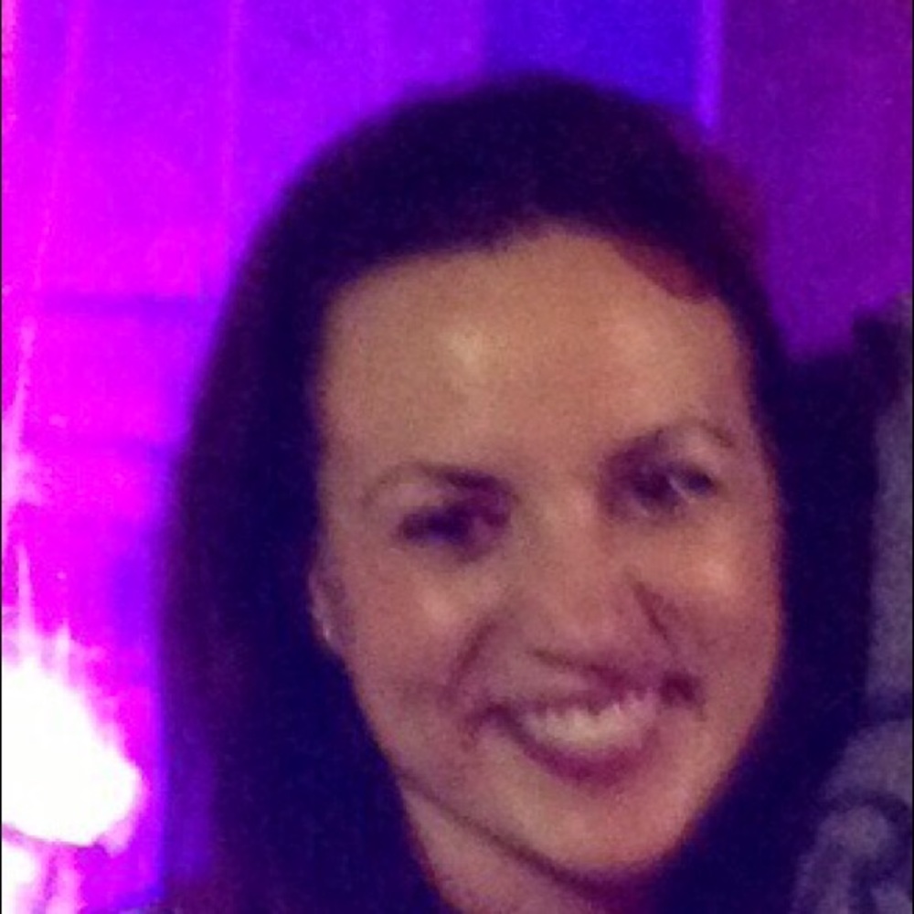 Meet your Posher, Alaine